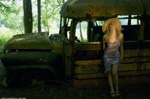 Original 1536 px/ 1021 px