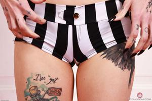 Original 3000 px/ 2001 px