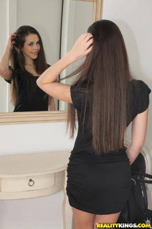 Original 2560 px/ 3840 px