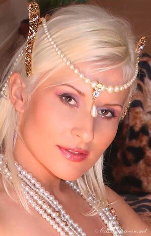 Original 480 px/ 748 px