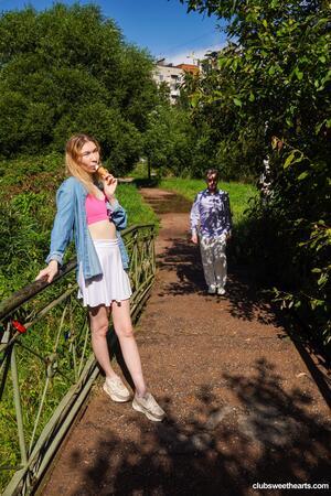 Original 4000 px/ 6000 px