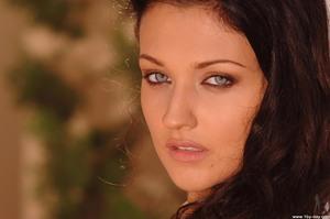 Original 2000 px/ 1328 px