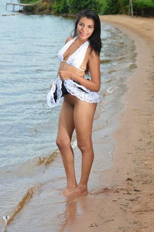 Original 2000 px/ 3005 px