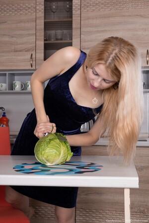 Original 2000 px/ 3000 px