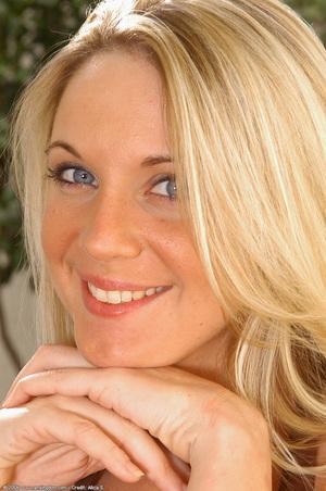 Original 680 px/ 1024 px