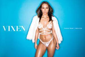 Original 3000 px/ 2000 px