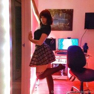 Original 1080 px/ 1080 px