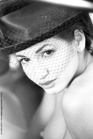 Original 676 px/ 1008 px