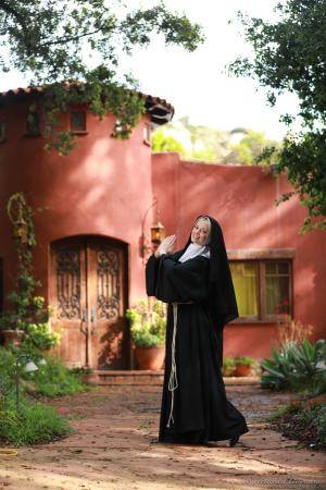 Original 1280 px/ 1920 px