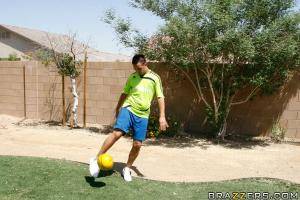 Original 900 px/ 600 px