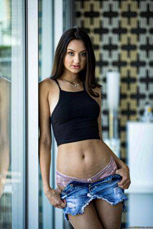 Original 1663 px/ 2495 px