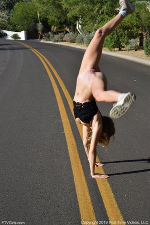 Original 3280 px/ 4928 px