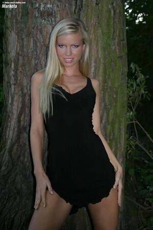 Original 1067 px/ 1600 px