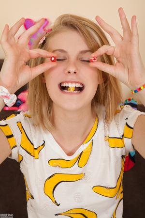 Original 3744 px/ 5616 px