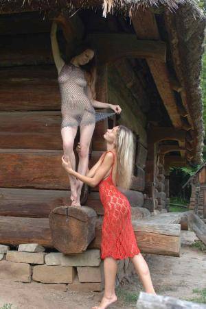 Original 851 px/ 1280 px