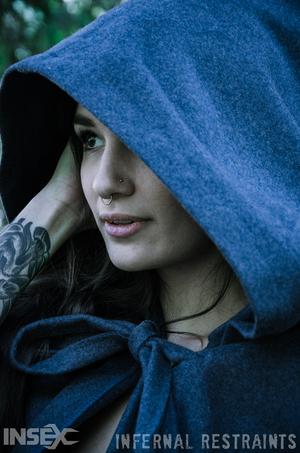 Original 795 px/ 1200 px