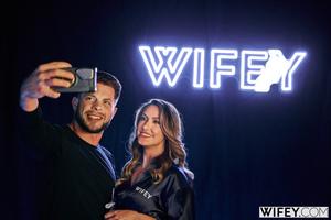 Original 2999 px/ 2000 px