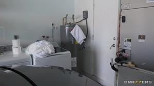 Original 1920 px/ 1080 px