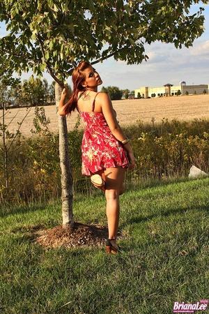 Original 1067 px/ 1600 px