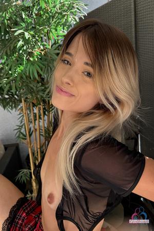 Original 2000 px/ 3000 px