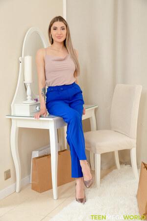 Original 2333 px/ 3500 px