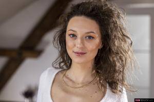 Original 2159 px/ 1440 px