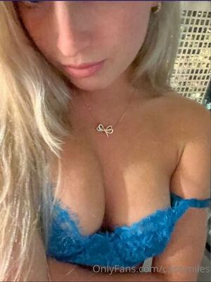 Original 731 px/ 977 px