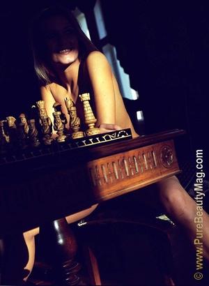 Original 878 px/ 1200 px