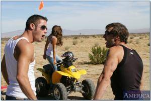 Original 850 px/ 571 px