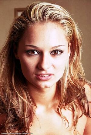 Original 680 px/ 1000 px