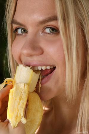 Original 2667 px/ 4000 px