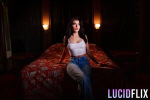 Original 3000 px/ 2000 px