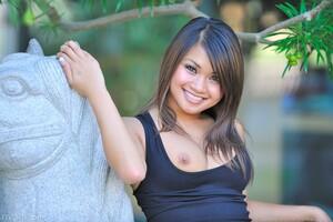 Original 1600 px/ 1064 px