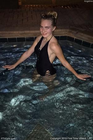 Original 1064 px/ 1600 px