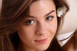 Original 3000 px/ 2001 px