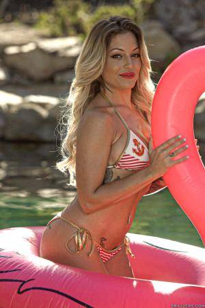 Original 1663 px/ 2496 px