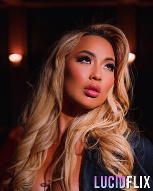 #LucidFlix - Kazumi - Nocturna - ROOM 7