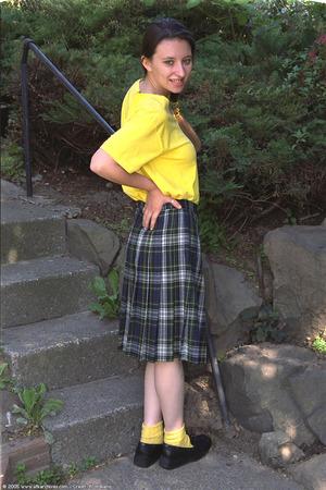 Original 682 px/ 1024 px