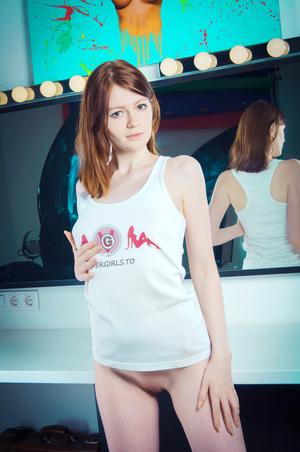 Original 2000 px/ 3011 px