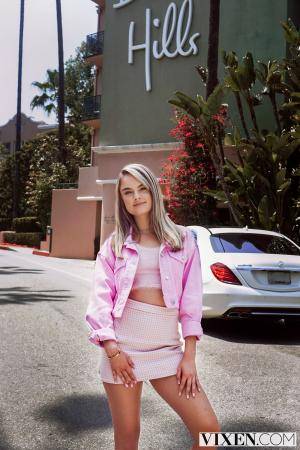 Original 2000 px/ 3000 px