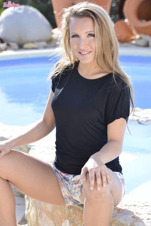 Original 2003 px/ 3000 px