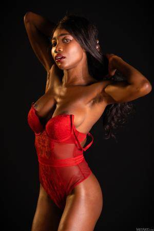 Original 4480 px/ 6720 px