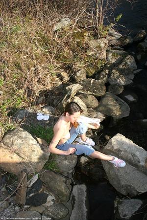 Original 682 px/ 1024 px