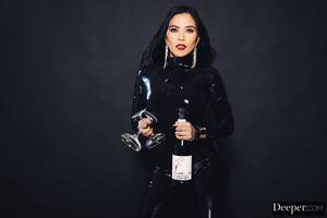 Original 2999 px/ 2000 px