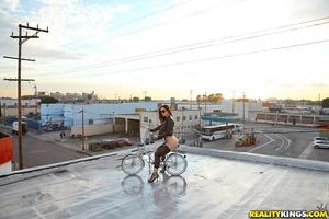 Original 900 px/ 600 px