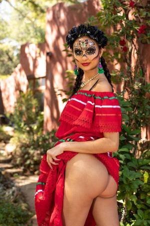 Original 2000 px/ 3000 px