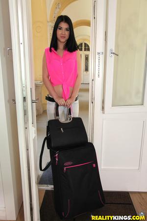 #RealityKings Mikes Apartment Lady Dee - Ladys Pink