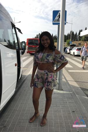 Original 2000 px/ 3000 px