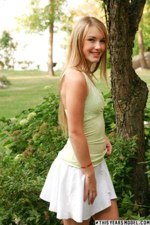 Original 854 px/ 1280 px