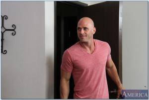 Original 850 px/ 571 px